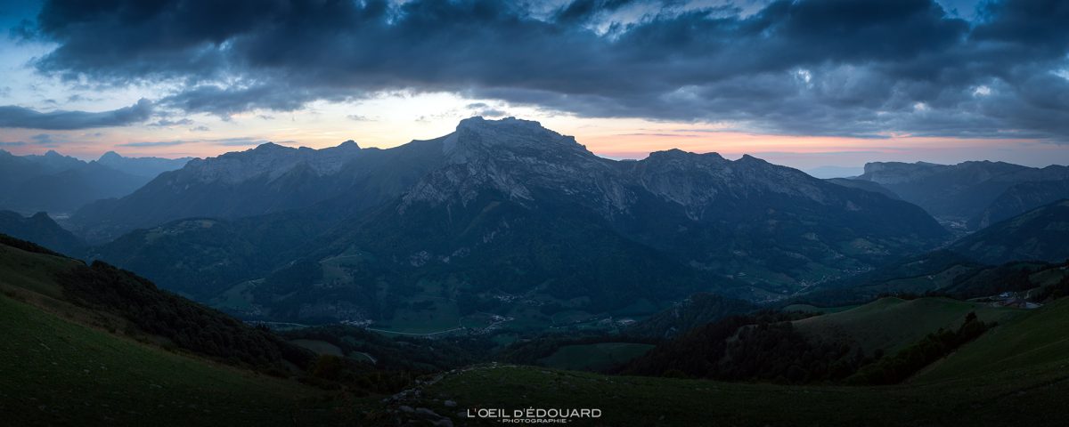 PÃ´r do sol em La Tournette von Sulens Bornes-Aravis Alpes Haute-Savoie Paisagem Montanha Montanha Alpes franceses ao ar livre PÃ´r do sol