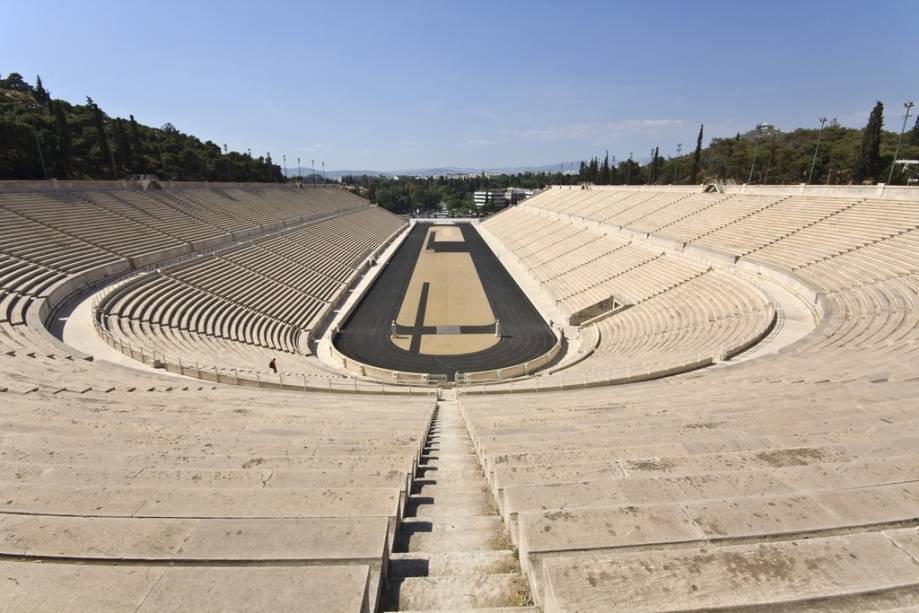 O Estádio Panatenaico foi reconstruído várias vezes e tem mais de 2.300 fundações originais