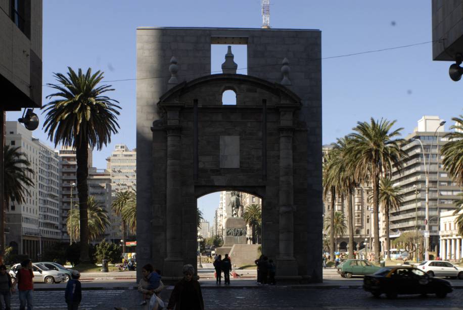 Puerta de la Ciudadela em Montevidéu, Uruguai