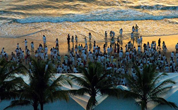 Divirta-se a cada maré alta na Praia Mole em Florianópolis