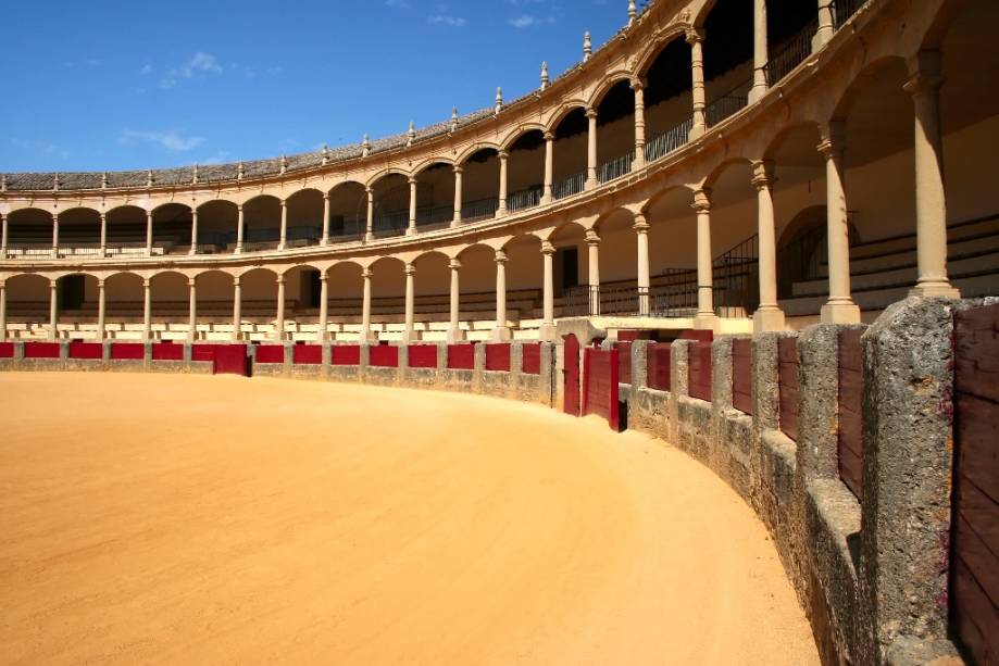 Arena de Toros de Ronda, Andaluzia, onde muitos acreditam que a tourada moderna tomou sua forma atual