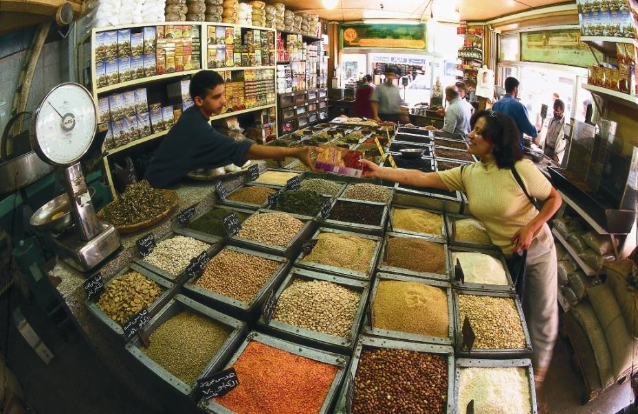 Como qualquer cidade no Oriente Médio, Amã tem uma série de bons mercados onde você pode encontrar especiarias e tecidos, de roupas a itens de prata e ouro.