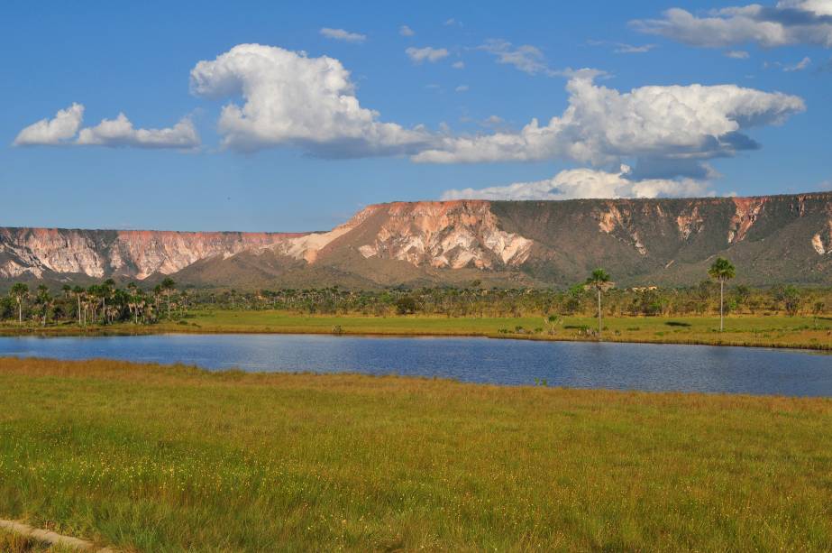 Vista do Parque Estadual do Jalapão, no Tocantins;  A paisagem da região é tão variada que é possível explorar os Chapadões, dunas, cachoeiras e praticar trilhas.