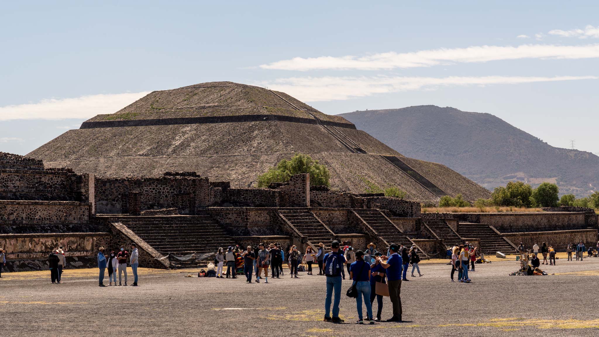 Visitando as famosas pirâmides de Teotihuacan